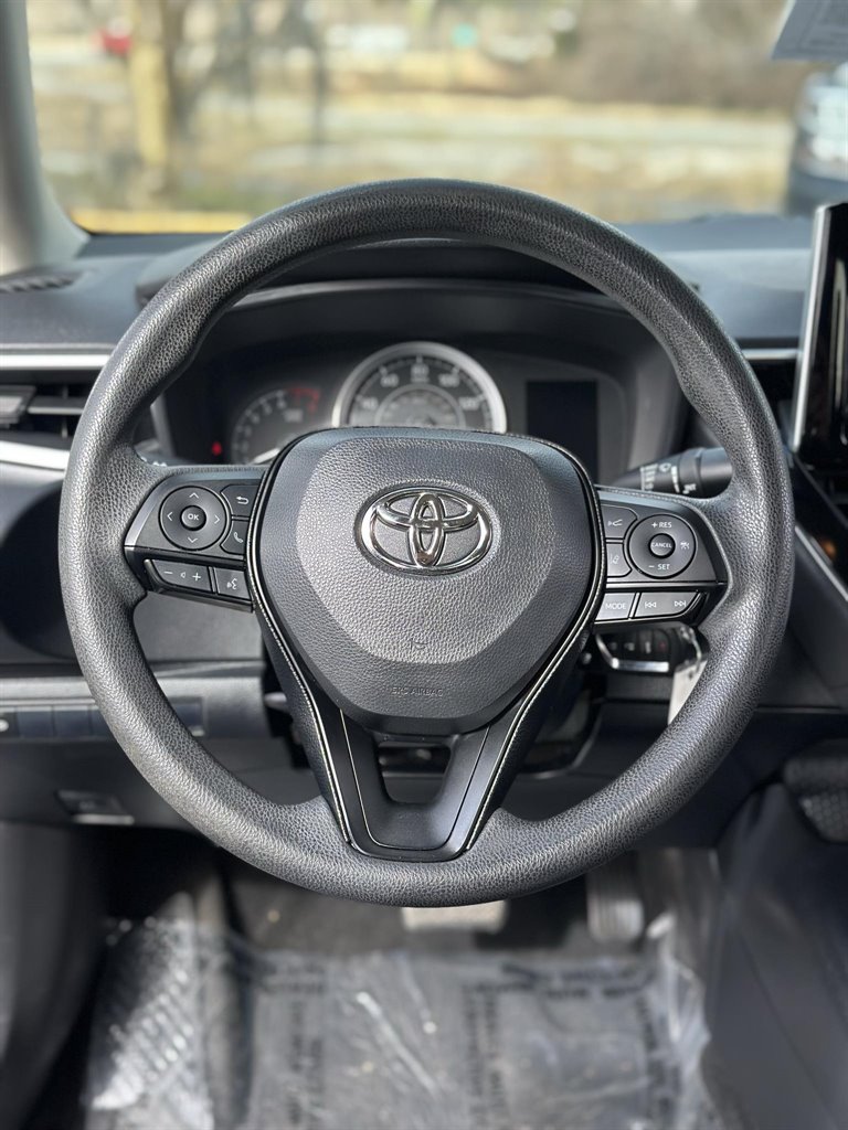 2020 Toyota Corolla LE photo 8