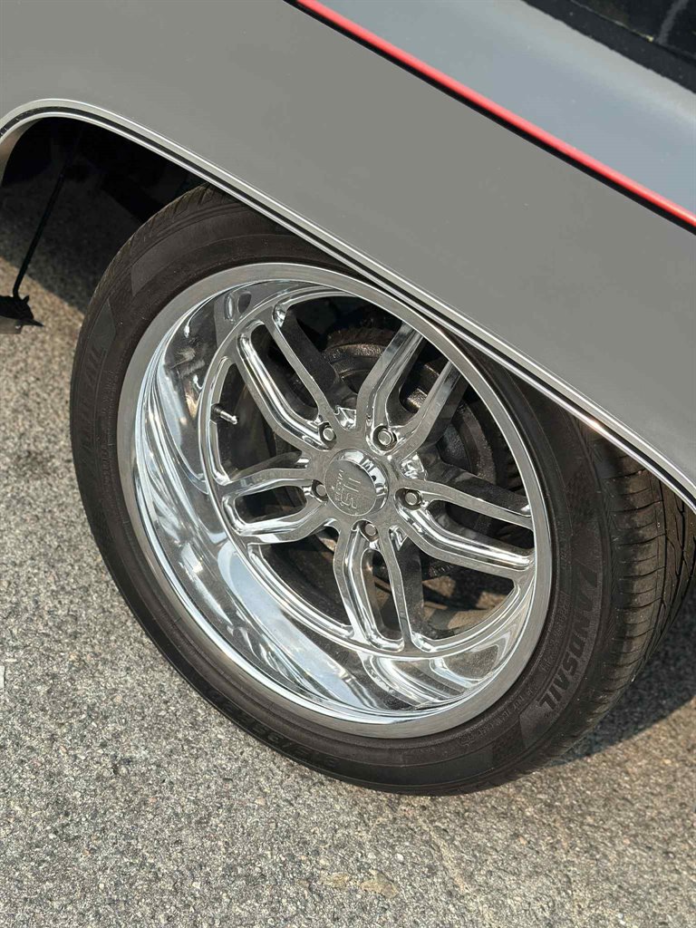 1987 GMC R15 Conventional - Photo 7